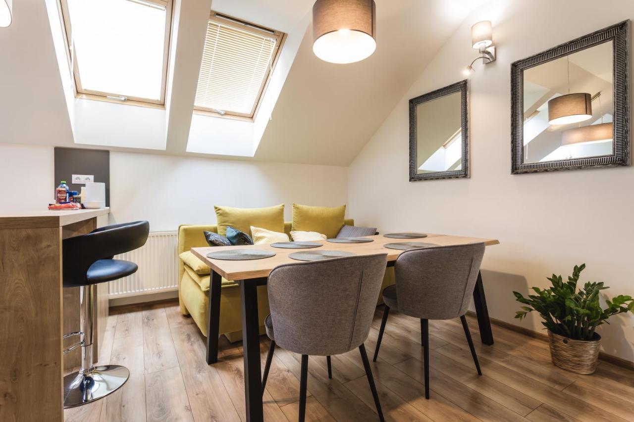 Flexihome Sk - Komenskeho - Private Parking Spot - Ultra Modern And Stylish Košice Εξωτερικό φωτογραφία