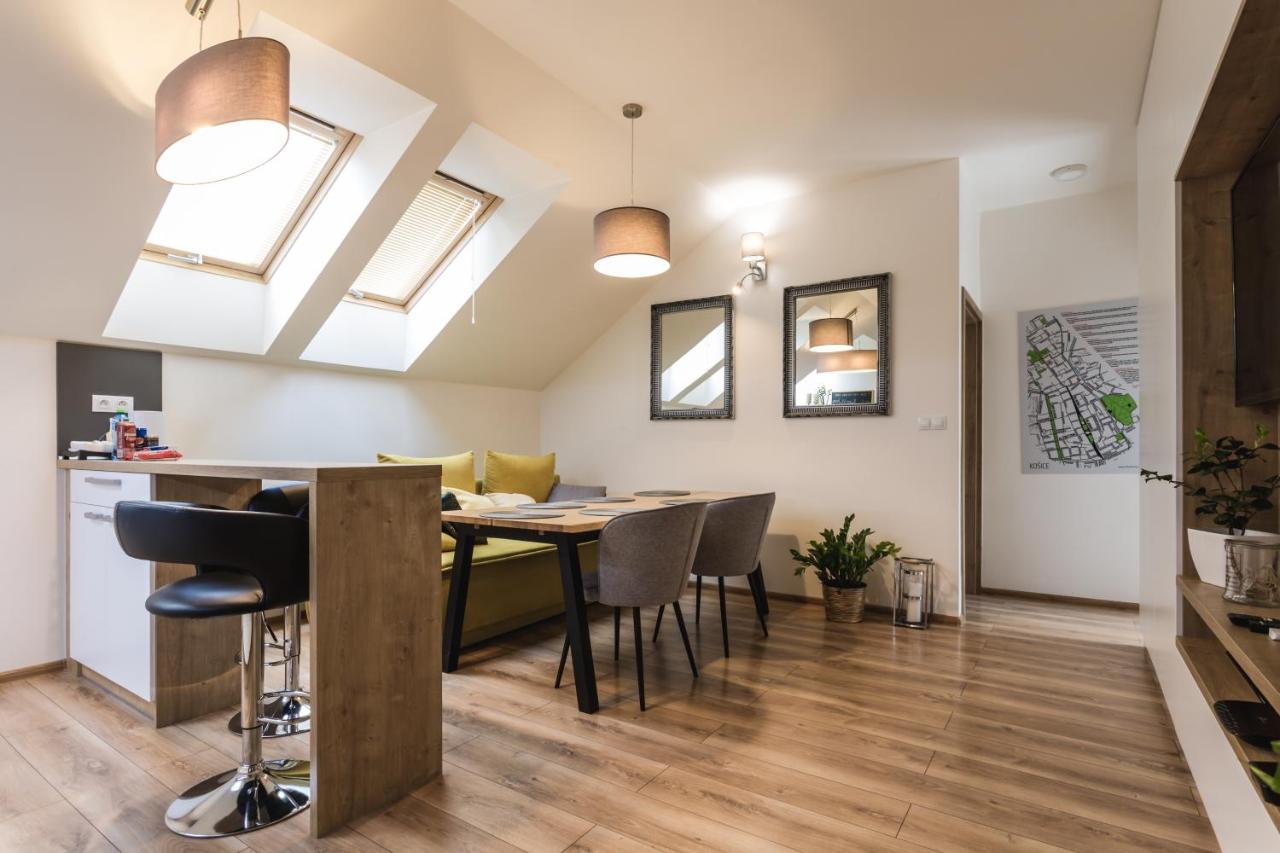 Flexihome Sk - Komenskeho - Private Parking Spot - Ultra Modern And Stylish Košice Εξωτερικό φωτογραφία